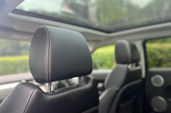 Land Rover Range Rover Evoque 2.2 SD4 DYNAMIC PANORAMIC SUNROOF 28