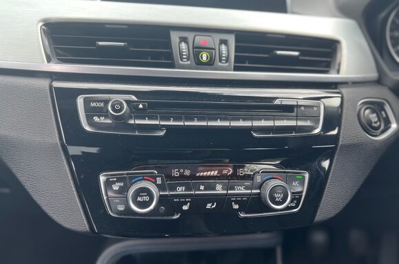 BMW X1 X1 2.0 SDRIVE18D M SPORT 33