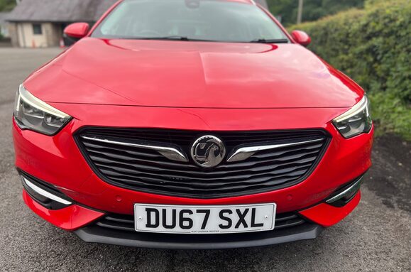 Vauxhall Insignia 2.0 TDi SRI NAV AUTO TOURER ESTATE 4