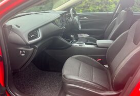 Vauxhall Insignia 2.0 TDi SRI NAV AUTO TOURER ESTATE 25