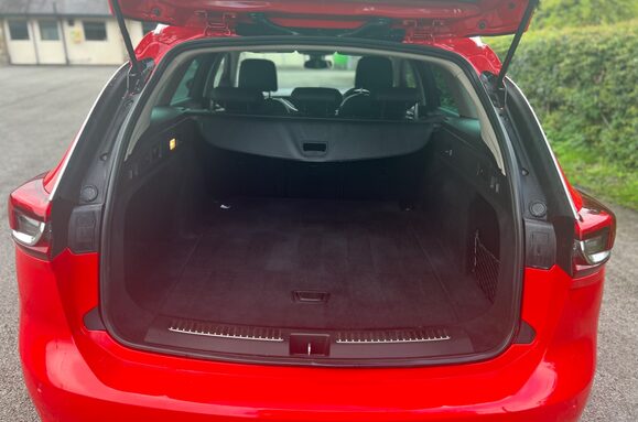 Vauxhall Insignia 2.0 TDi SRI NAV AUTO TOURER ESTATE 34