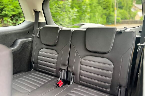 Ford Galaxy 2.0 TD TITANIUM ECOBLUE 7 SEATS 36