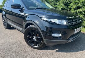 Land Rover Range Rover Evoque 2.2 SD4 PURE TECH AUTO PAN ROOF 1