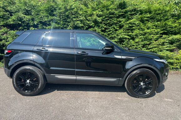 Land Rover Range Rover Evoque 2.2 SD4 PURE TECH AUTO PAN ROOF 6