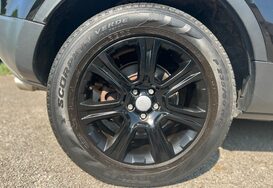 Land Rover Range Rover Evoque 2.2 SD4 PURE TECH AUTO PAN ROOF 9