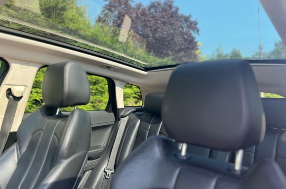 Land Rover Range Rover Evoque 2.2 SD4 PURE TECH AUTO PAN ROOF 23