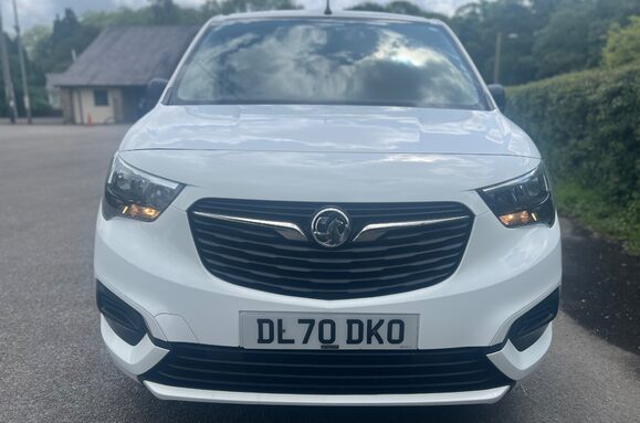 Vauxhall Combo L1H1 2300 SPORTIVE S/S 4