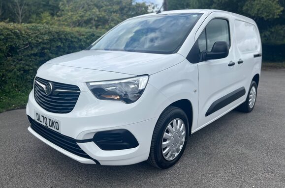 Vauxhall Combo L1H1 2300 SPORTIVE S/S 10