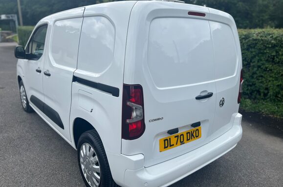 Vauxhall Combo L1H1 2300 SPORTIVE S/S 12
