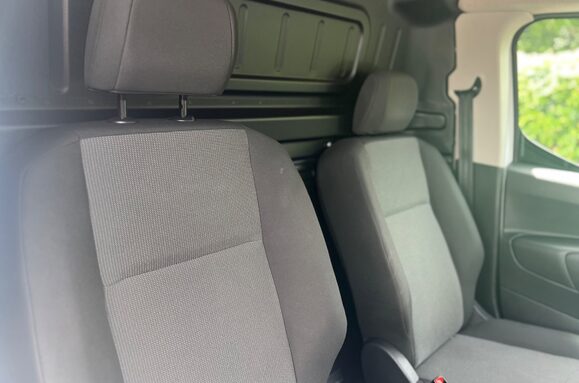 Vauxhall Combo L1H1 2300 SPORTIVE S/S 18