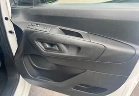 Vauxhall Combo L1H1 2300 SPORTIVE S/S 16