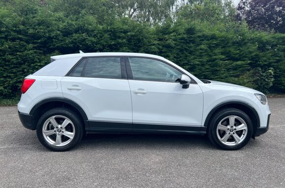 Audi Q2 2.0 TDI QUATTRO SPORT AUTO 6