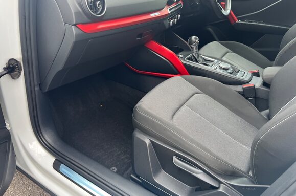 Audi Q2 2.0 TDI QUATTRO SPORT AUTO 33