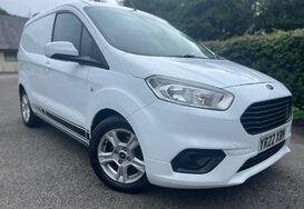 Ford Transit Courier 1.0 LIMITED L1 EURO 6 VAN 1