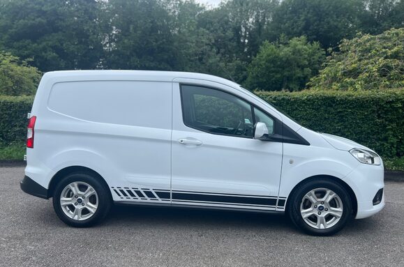 Ford Transit Courier 1.0 LIMITED L1 EURO 6 VAN 6