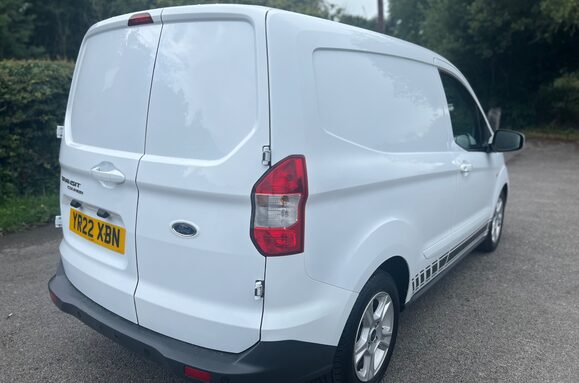 Ford Transit Courier 1.0 LIMITED L1 EURO 6 VAN 7