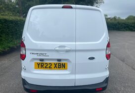 Ford Transit Courier 1.0 LIMITED L1 EURO 6 VAN 8