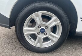 Ford Transit Courier 1.0 LIMITED L1 EURO 6 VAN 9