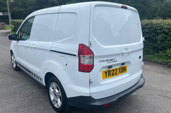 Ford Transit Courier 1.0 LIMITED L1 EURO 6 VAN 12