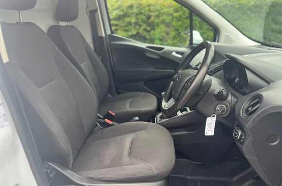 Ford Transit Courier 1.0 LIMITED L1 EURO 6 VAN 16