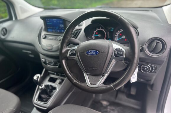 Ford Transit Courier 1.0 LIMITED L1 EURO 6 VAN 17
