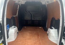 Ford Transit Courier 1.0 LIMITED L1 EURO 6 VAN 27