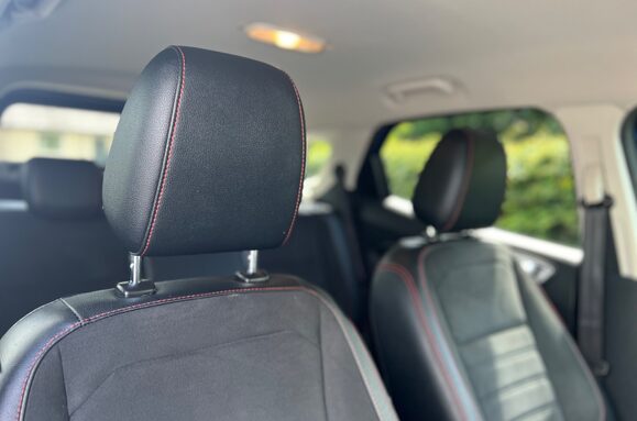 Ford Ecosport ST-LINE 14