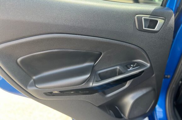 Ford Ecosport ST-LINE 31