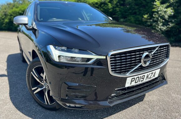 Volvo XC60 2.0 D4 R-DESIGN AWD AUTO GLASS PANORAMIC ROOF 2