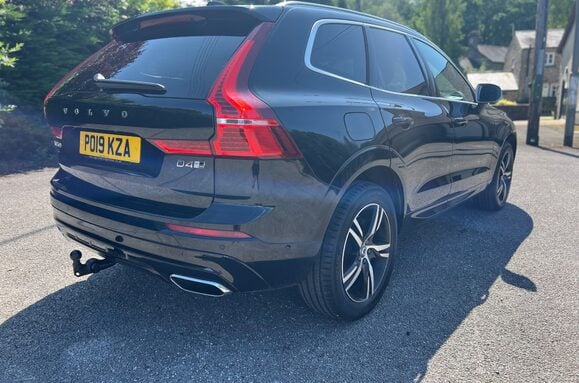 Volvo XC60 2.0 D4 R-DESIGN AWD AUTO GLASS PANORAMIC ROOF 8
