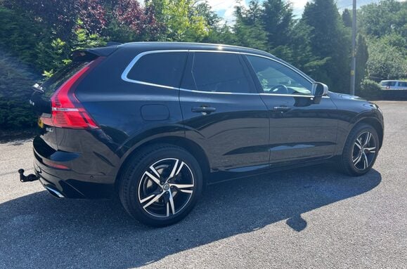 Volvo XC60 2.0 D4 R-DESIGN AWD AUTO GLASS PANORAMIC ROOF 9