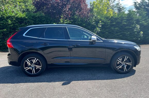 Volvo XC60 2.0 D4 R-DESIGN AWD AUTO GLASS PANORAMIC ROOF 10