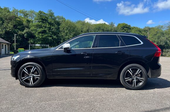 Volvo XC60 2.0 D4 R-DESIGN AWD AUTO GLASS PANORAMIC ROOF 16