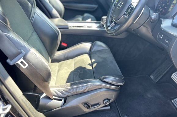 Volvo XC60 2.0 D4 R-DESIGN AWD AUTO GLASS PANORAMIC ROOF 22