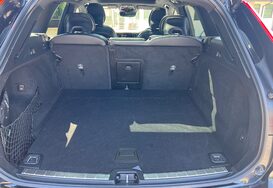 Volvo XC60 2.0 D4 R-DESIGN AWD AUTO GLASS PANORAMIC ROOF 46