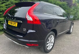 Volvo XC60 2.4 D5 SE LUX NAV AWD AUTO 7