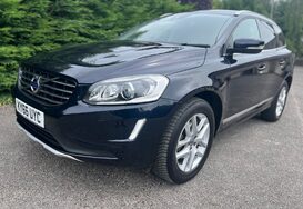 Volvo XC60 2.4 D5 SE LUX NAV AWD AUTO 10