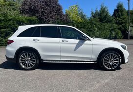 Mercedes-Benz GLC GLC 250 D 4MATIC AMG LINE PREMIUM PAN ROOF 6