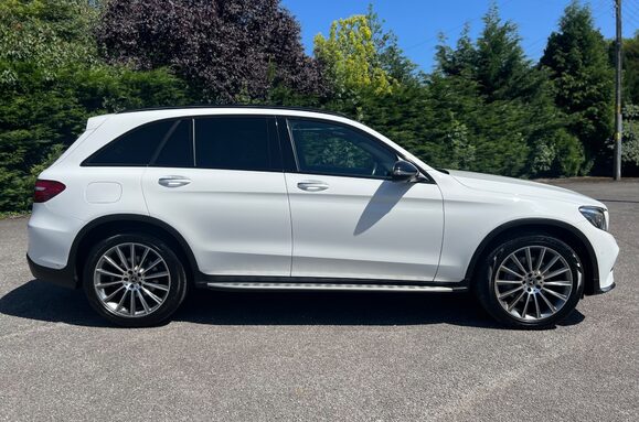 Mercedes-Benz GLC GLC 250 D 4MATIC AMG LINE PREMIUM PAN ROOF 6