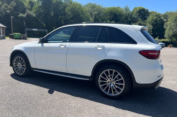 Mercedes-Benz GLC GLC 250 D 4MATIC AMG LINE PREMIUM PAN ROOF 11