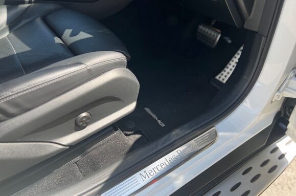Mercedes-Benz GLC GLC 250 D 4MATIC AMG LINE PREMIUM PAN ROOF 18