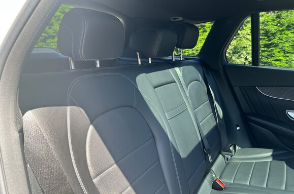 Mercedes-Benz GLC GLC 250 D 4MATIC AMG LINE PREMIUM PAN ROOF 26