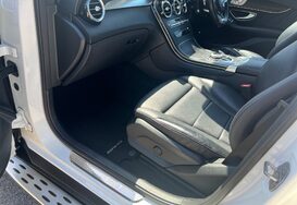 Mercedes-Benz GLC GLC 250 D 4MATIC AMG LINE PREMIUM PAN ROOF 33