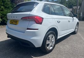 Skoda Kamiq 1.0 S TSI 8