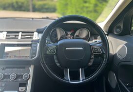 Land Rover Range Rover Evoque 2.2 SD4 PURE TECH AUTO 31