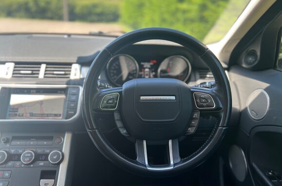 Land Rover Range Rover Evoque 2.2 SD4 PURE TECH AUTO 31