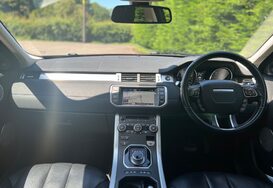 Land Rover Range Rover Evoque 2.2 SD4 PURE TECH AUTO 32