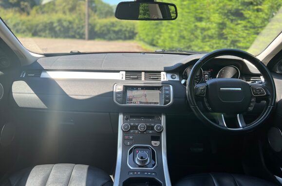 Land Rover Range Rover Evoque 2.2 SD4 PURE TECH AUTO 32