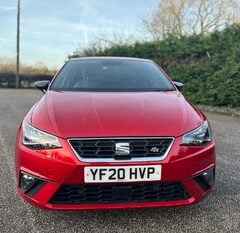 SEAT Ibiza 1.0 TSI FR 5 DOOR 1