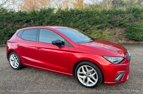 SEAT Ibiza 1.0 TSI FR 5 DOOR 5